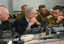 كابينت الاحتلال الصهيوني يجتمع في "الحفرة"