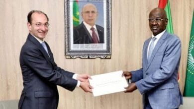 ولد مرزوك يتسلم نسخة من أوراق اعتماد السفير الاسباني الجديد لدى موريتانيا