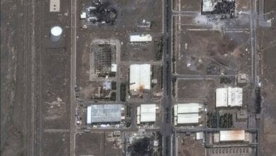 التلفزيون الإيراني: تم إخلاء المنشآت النووية الثلاث في نطنز وفوردو وأصفهان منذ فترة والحالة طبيعية في محيط فوردو