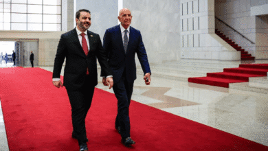 إعلام الاحتلال: اجتماع سوري إسرائيلي الليلة في باريس بحضور توم برّاك