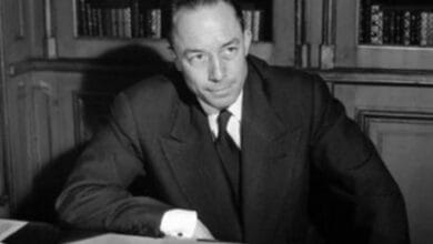 فلسفة العبث عند ألبير كامو