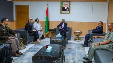 وزير الدفاع يجري مباحثات مع القائمة بالأعمال بالنيابة بالسفارة الأمريكية في نواكشوط