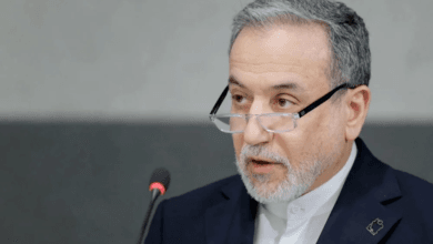 عراقتشي للأمم المتحدة: نعتبر قواعد ومنشآت القوات المعادية في المنطقة أهدافاً عسكرية لإيران