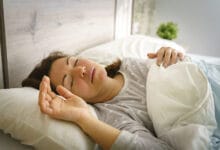 تأثير الغذاء على جودة النوم