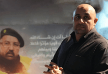 حزب الله ينعى ثمانية شهداء في العدوان الصهيوني على البقاع زفت المقاومة الإسلامية في لبنان، السبت، ثلة من الشهداء ارتقوا "فداءً للبنان وشعبه"، إثر عدوان صهيوني على البقاع، شرقي البلاد، مساء الجمعة. ونعت المقاومة الشهيد القائد حسين محمد ياغي، والشهداء محمد إبراهيم الموسوي، علي زيد الموسوي، حسين خير الله علاء الدين، أحمد حسين الحاج حسن، قاسم علي مهدي، أحمد محمد زعيتر وحسنين ياسر السبلاني. وشهدت مدينة بعلبك، في وقت سابق يوم السبت، مراسم تشييع ثلة من الشهداء، الذين ارتقوا بالعدوان الصهيوني على البقاع يوم الجمعة. وكان كيان الاحتلال الصهيوني قد شن عدواناً على بلدات بقاعية، أدى إلى استشهاد 10 أشخاص، وجرح 24 آخرين، بينهم 3 أطفال، وفقاً لوزارة الصحة اللبنانية. واستهدف العدوان بلدات رياق وبدنايل وقصرنبا وسهل تمنين.