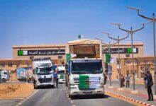 بدء التصدير عن طريق المعبر الحدودي بين تيندوف والزويرات