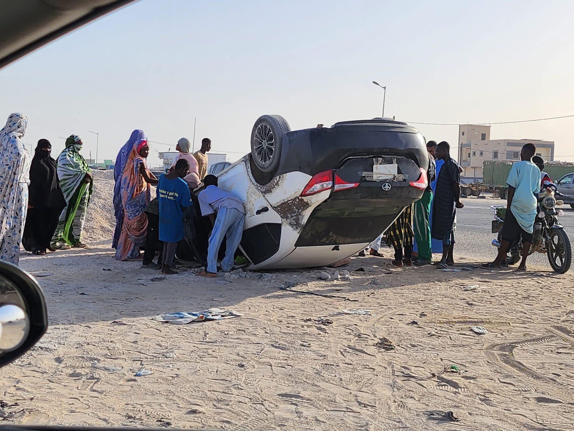 وفاة فتاة وإصابة إبن أختها إثر حادث سير بنواذيبو