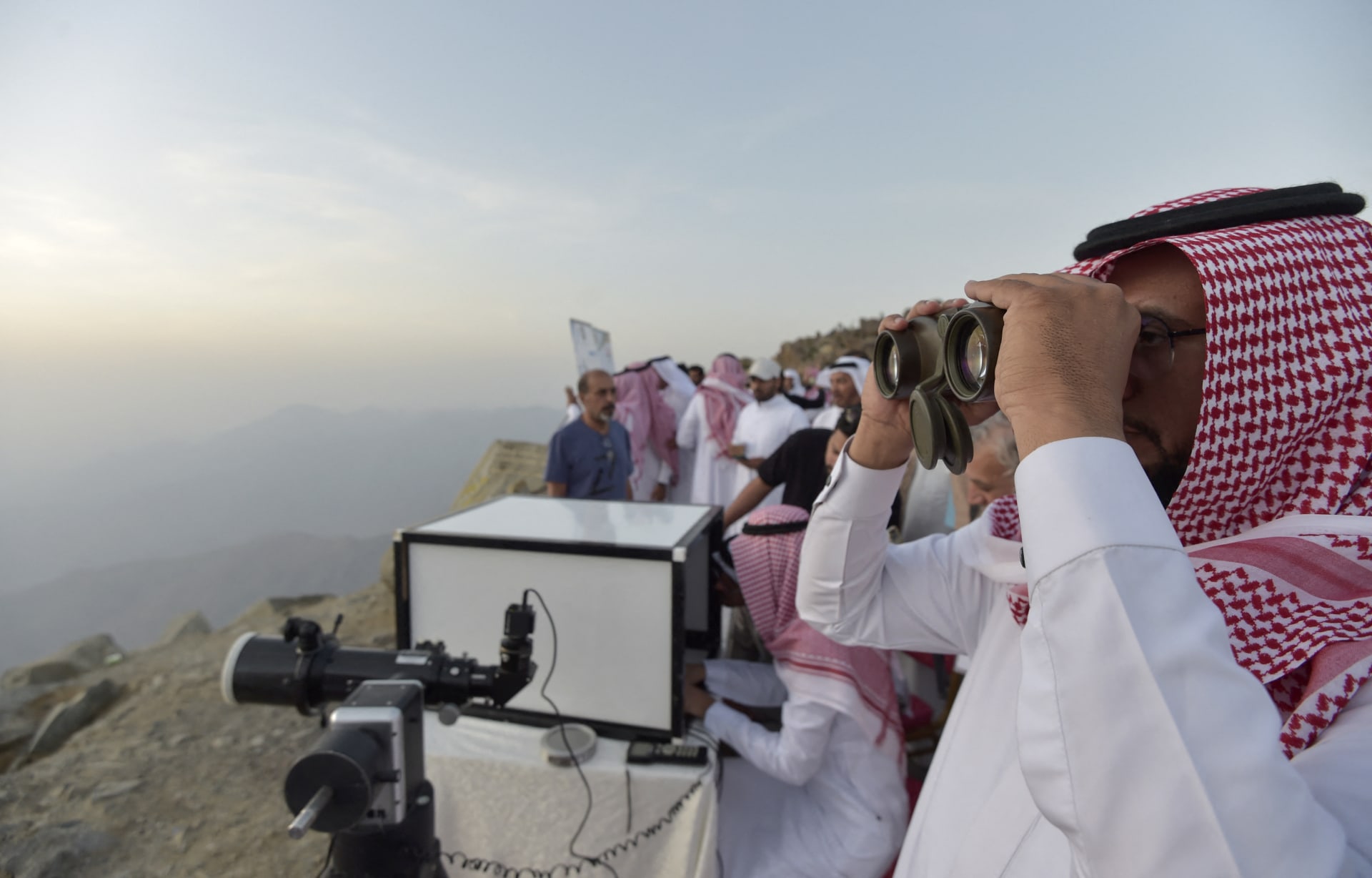 الاثنين أول أيام ذي الحجة في السعودية