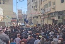 سوريا,.. تشييع حاشد في السيدة زينب لرئيس أعيان الطائفة الشيعية بعد اغتياله