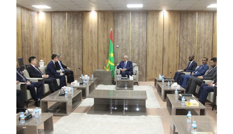 بحث تعزيز التعاون البرلماني بين الصين وموريتانيا