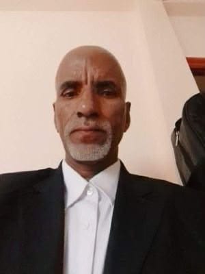بين لعبة القط والفأر وامتحان الحوار الوطني