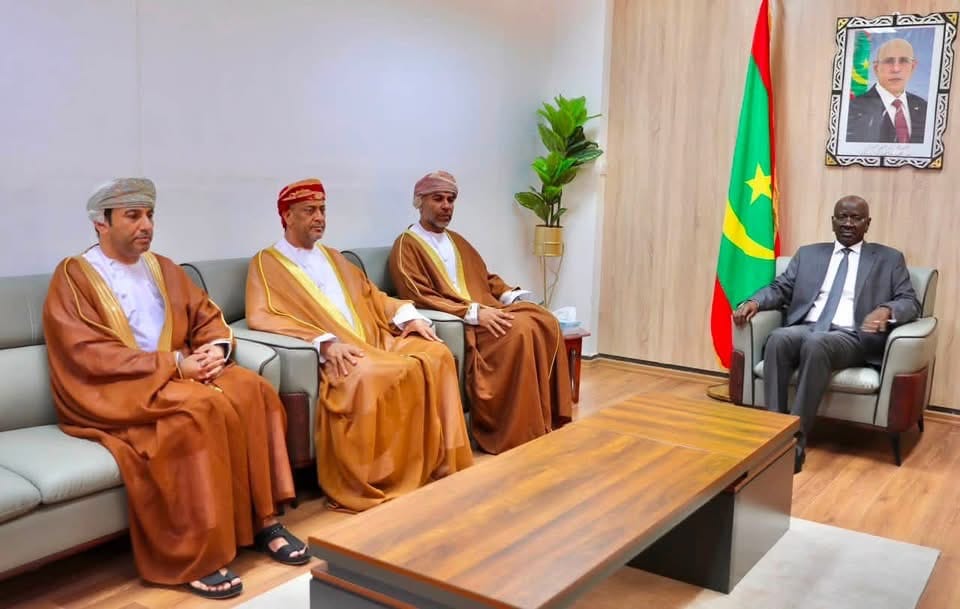 موريتانيا وسلطنة عمان تبحثان تعزيز التعاون وتطوير الشراكة وتوسيعها بين…