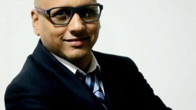 النائب يحي اللود: الرئيس يبدو معزولا عن الواقع الذي يعيشه المواطن محاطا بحكومة لا تكف عن التهليل لإنجازات لا يراها الناس في حياتهم اليومية