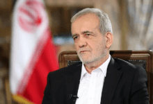 استمر سبع ساعات .... الرئيس الإيراني يكشف تفاصيل لقائه بالمرشد الأعلى مجتبى خامنئي
