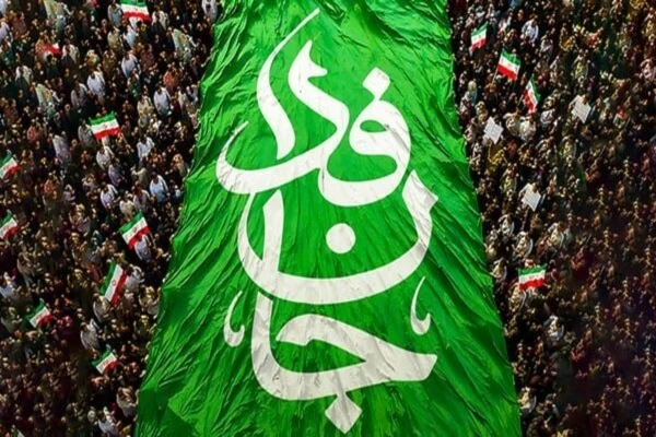 مئات الآلاف يشاركون في تجمع «فدائيو إيران» بطهران