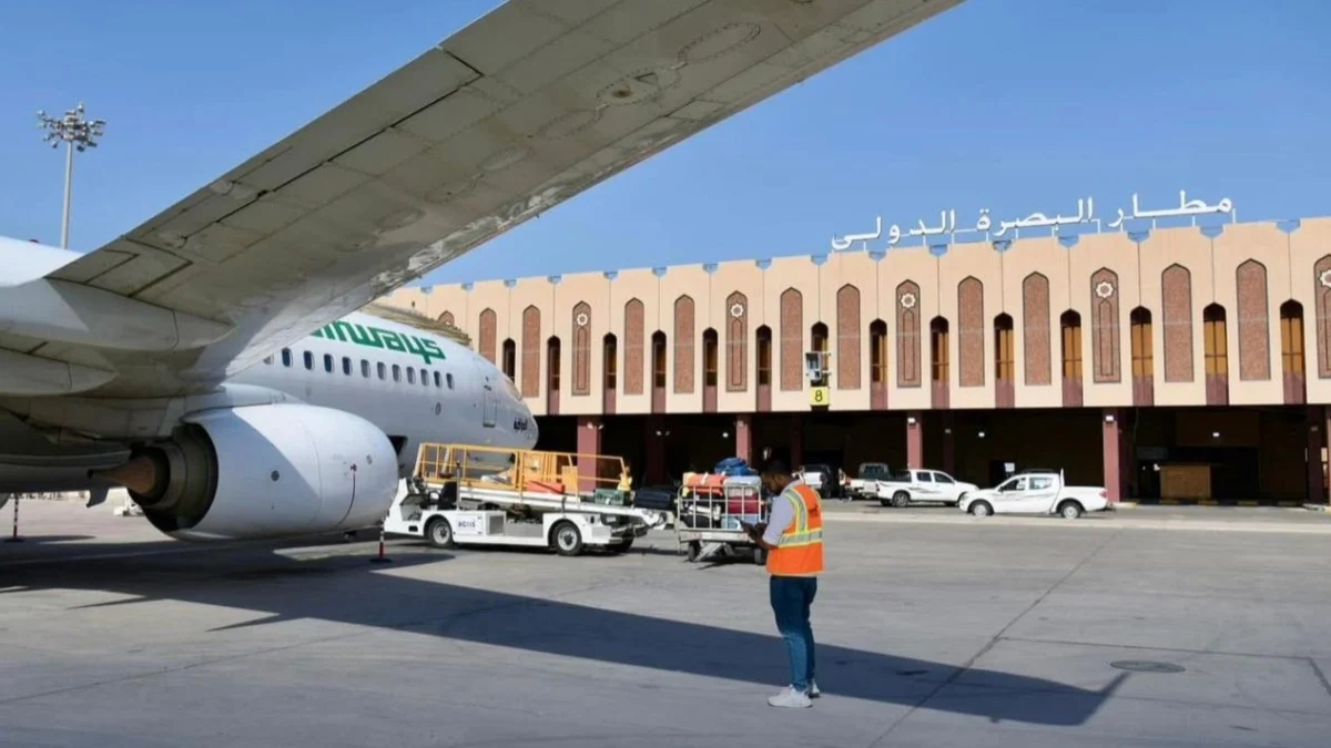 العراق يطلب من واشنطن استثناء مطاراته من عقوبات الطيران الإيراني