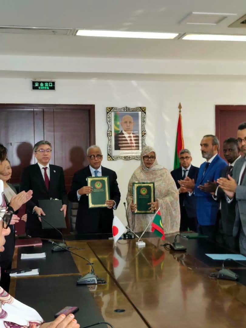 موريتانيا واليابان توقعان اتفاقيتي تمويل بـ203 ملايين أوقية جديدة للزراعة…