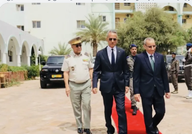 ولد بوسيف يتسلّم مهامه وزيرًا للداخلية من سلفه ولد محمد…